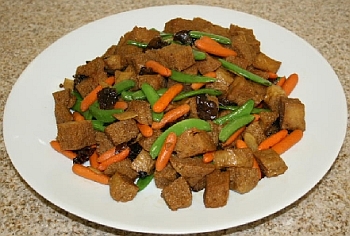 Vegetarian Shark Fin and Mushrooms Stir Fry