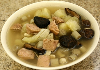 Vegetarian Shark Fin and Mushrooms Stir Fry