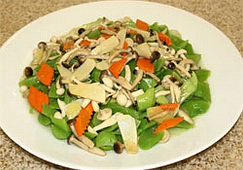 Vegetarian Shark Fin and Mushrooms Stir Fry