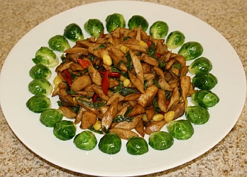 Vegetarian Shark Fin and Mushrooms Stir Fry