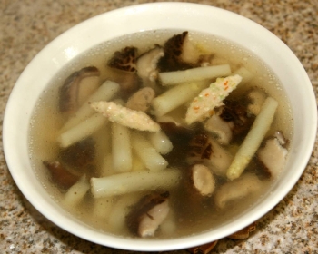 Vegetarian Shark Fin and Mushrooms Stir Fry